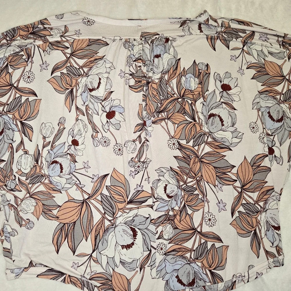 free people "keepin on top" ivory floral top - Picture 6 of 7